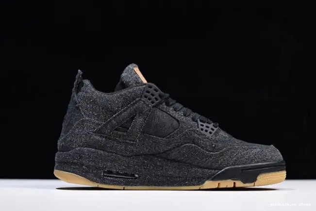 x Jordan 4 'black' Levi's Air AO2571-001 0429